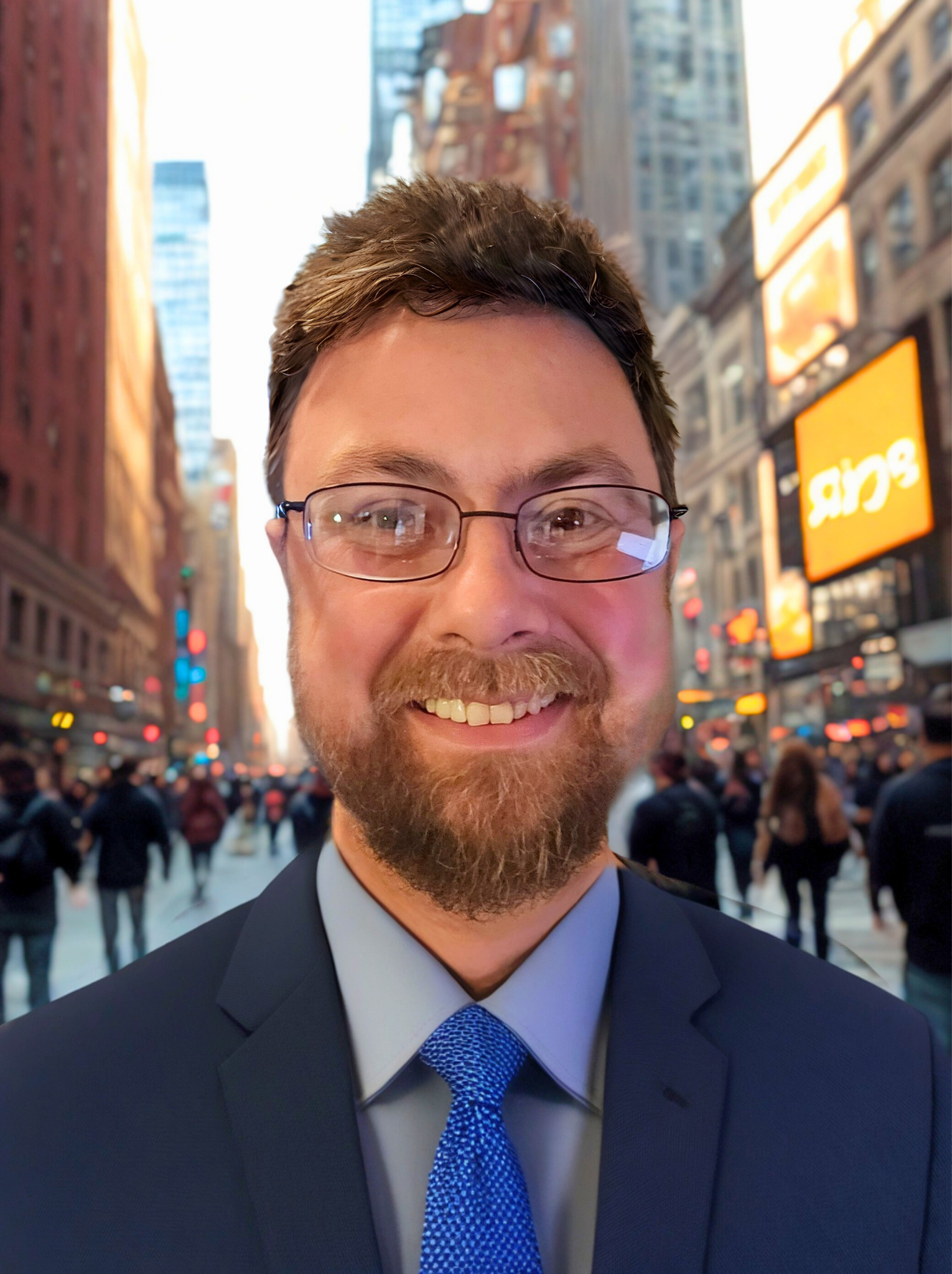 Photo of Joshua Summers
